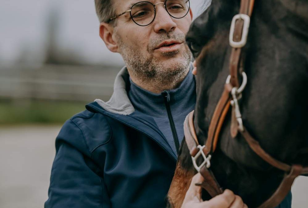Lars Teigeler – Osteopathie für Pferde